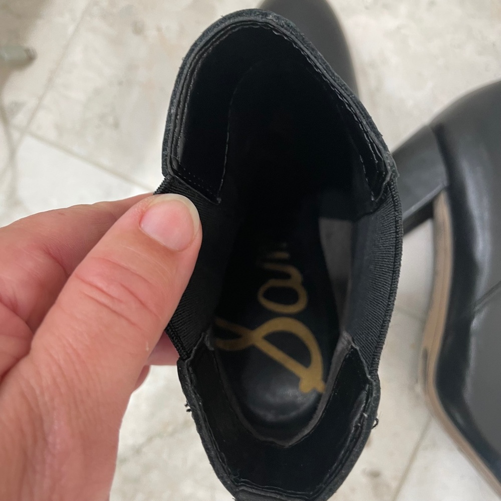 ***SOLD***SAM EDELMAN {9.5} Black Bootie Ankle Boot Rounded Blocky Heel - Picture 13 of 14